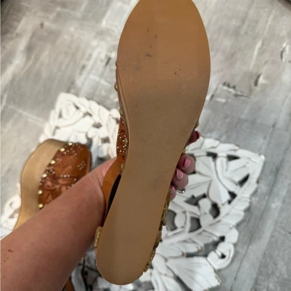 Vintage studded Valentino RED carved wooden Platform mules size 7 38 leather